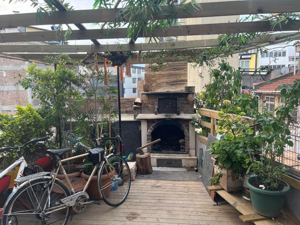 Central Apartment Kadikoy Terrace Bbq Close 2 Block Ferry Bull Metro Nighlife Isztambul Kültér fotó