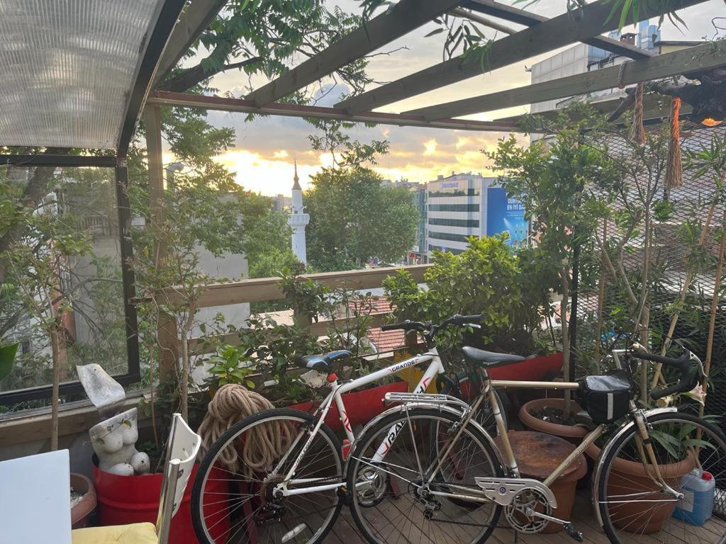 Central Apartment Kadikoy Terrace Bbq Close 2 Block Ferry Bull Metro Nighlife Isztambul Kültér fotó